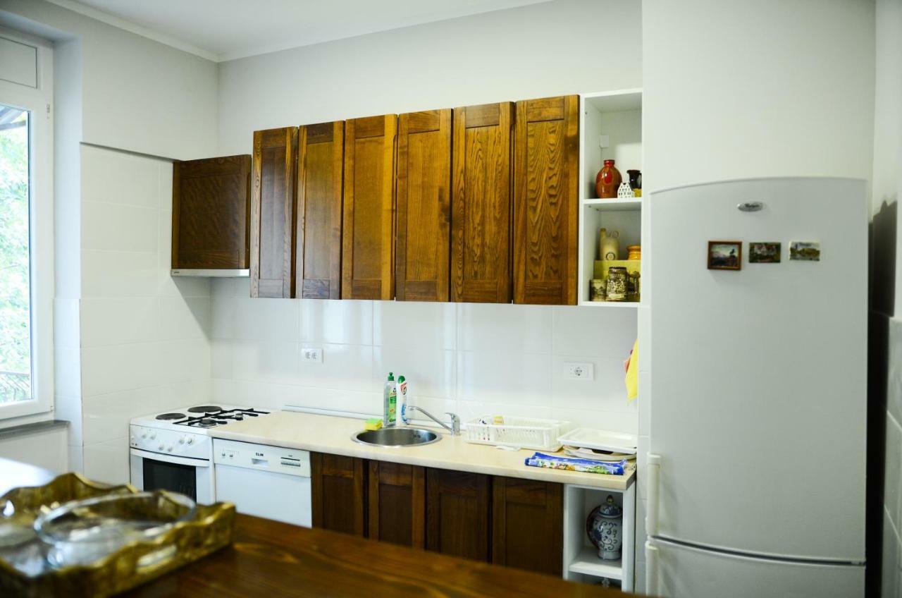 Downtown Apartment In Walk Zone With 3 Bedrooms And Garage Novi Sad Extérieur photo